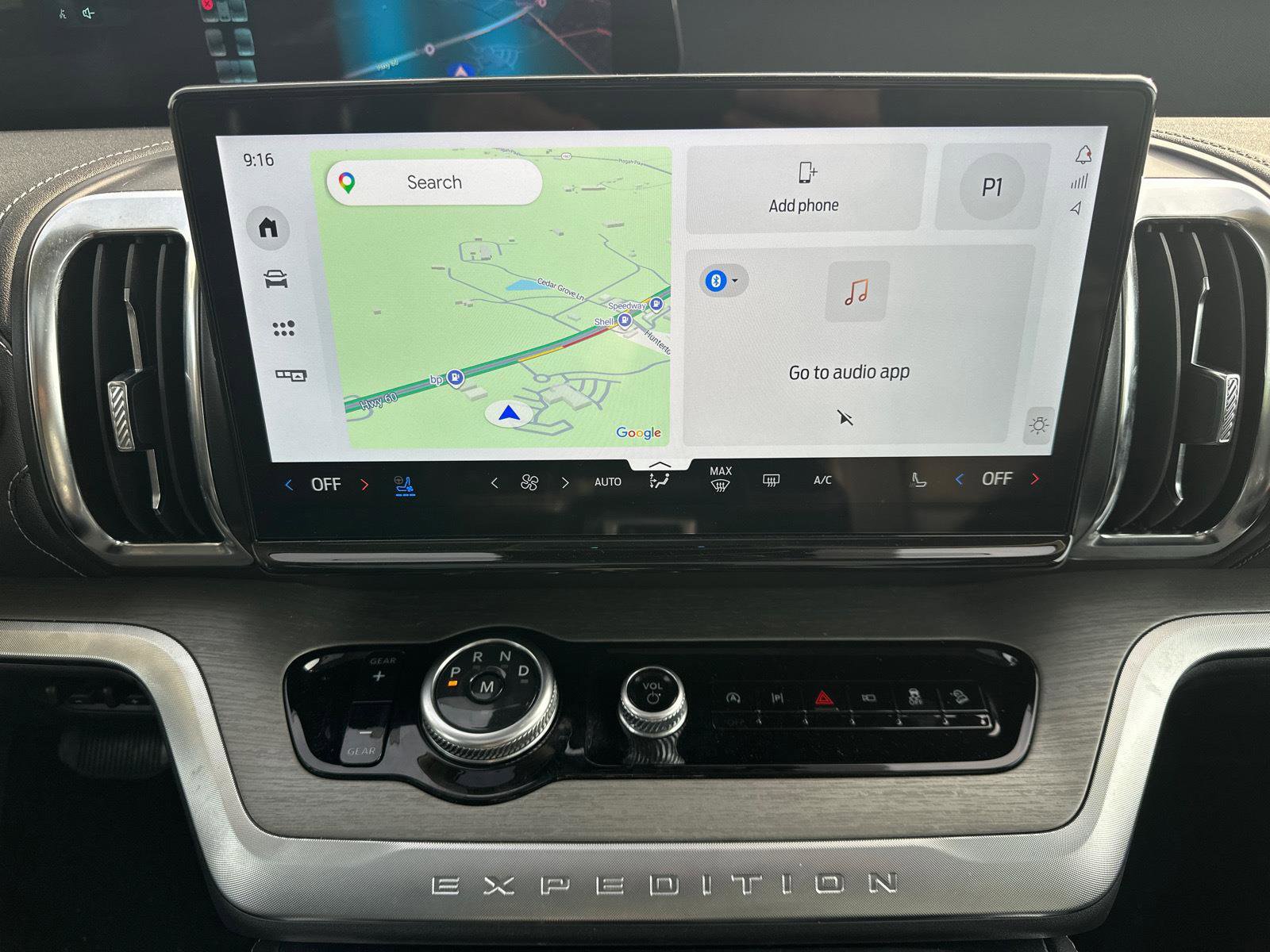 Used 2025 Ford Expedition Max Platinum AWD/4WD image 9