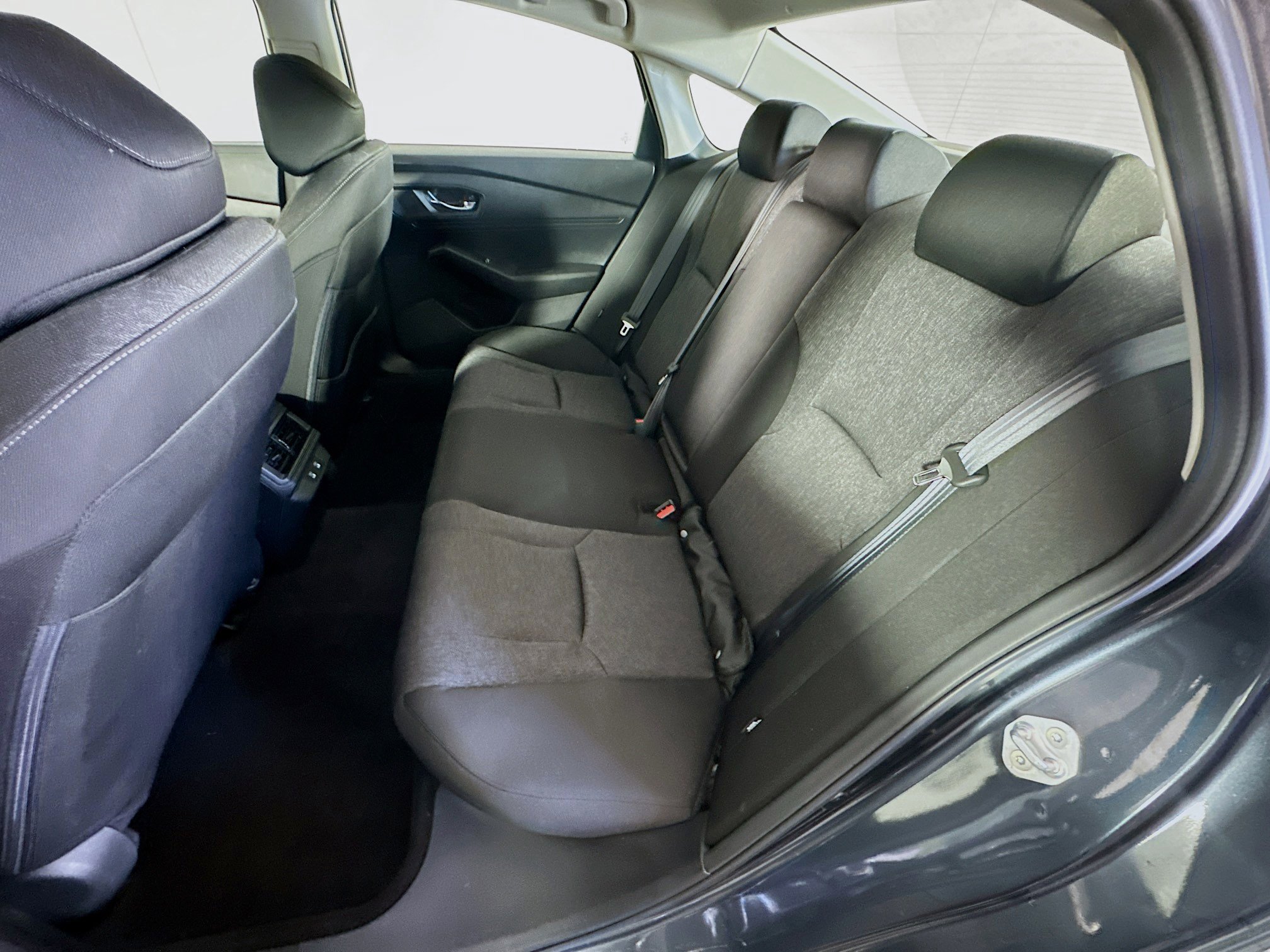 Used 2025 Honda Accord LX image 25