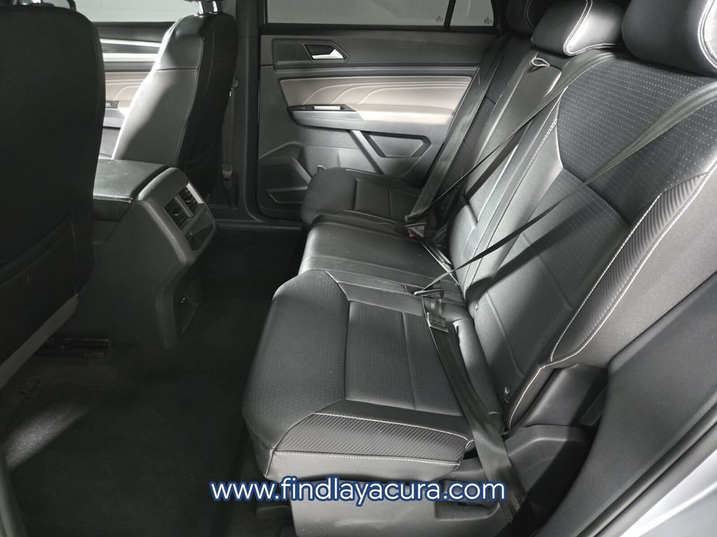 Used 2021 Volkswagen Atlas Cross Sport SE AWD/4WD image 13