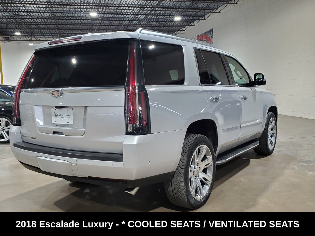 Used 2018 Cadillac Escalade Luxury RWD image 9