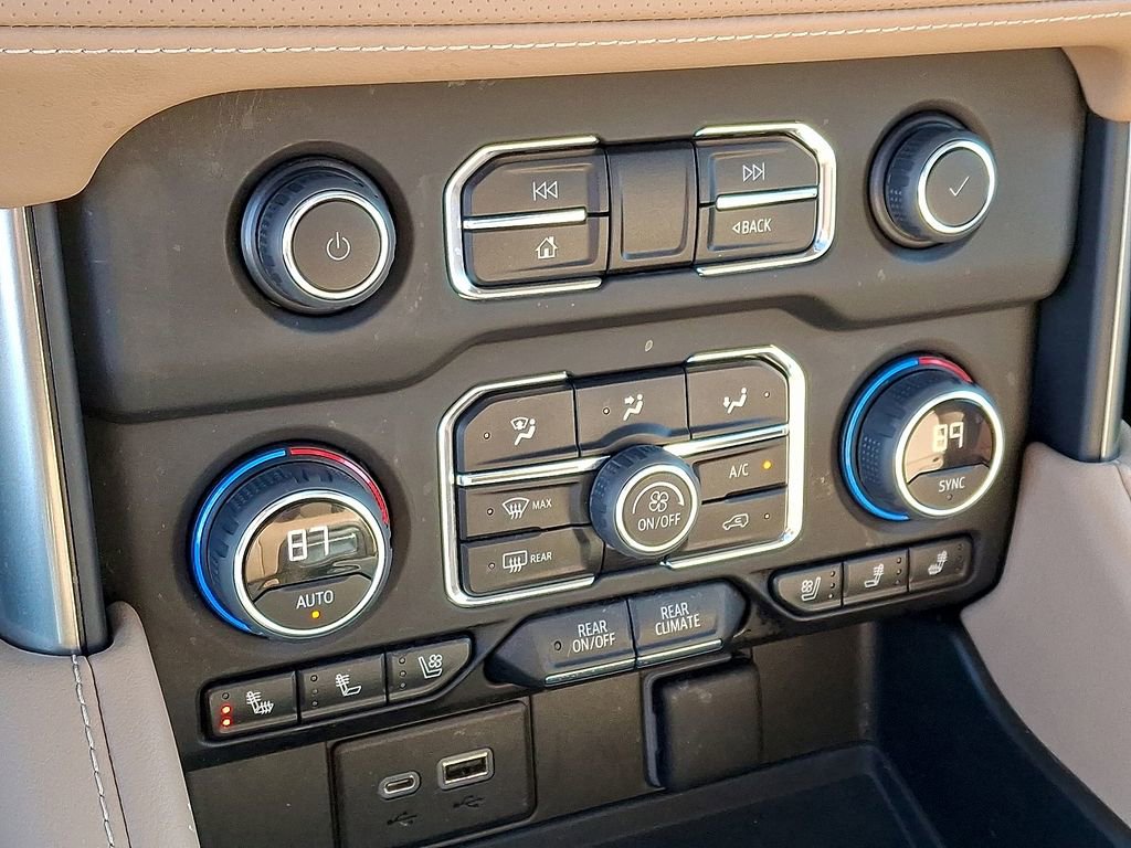 Used 2023 Chevrolet Tahoe Premier image 16