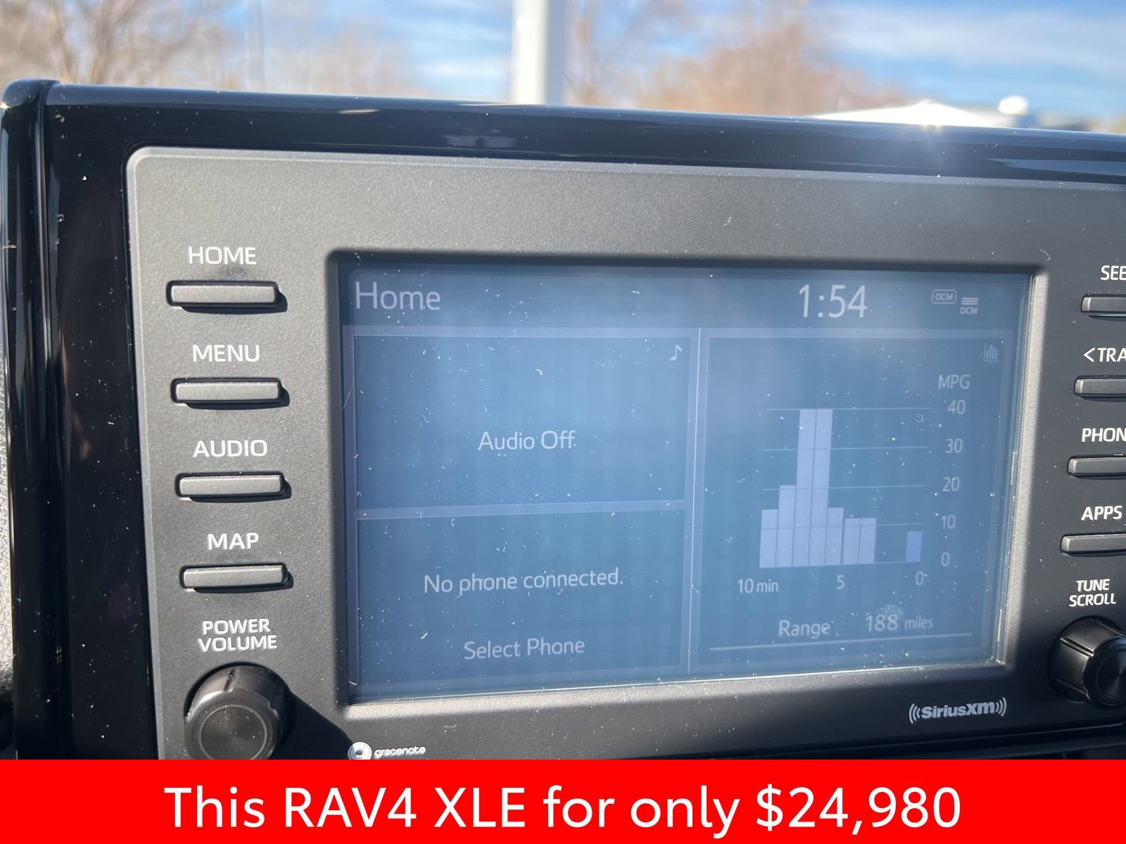 Used 2021 Toyota RAV4 XLE image 14