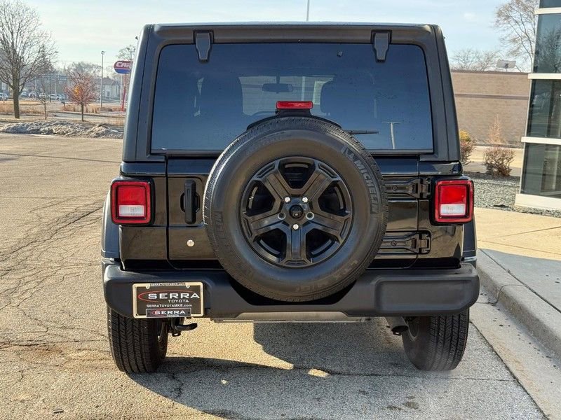 Used 2019 Jeep Wrangler Unlimited Sport S image 4