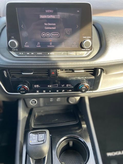 Used 2022 Nissan Rogue SV image 21