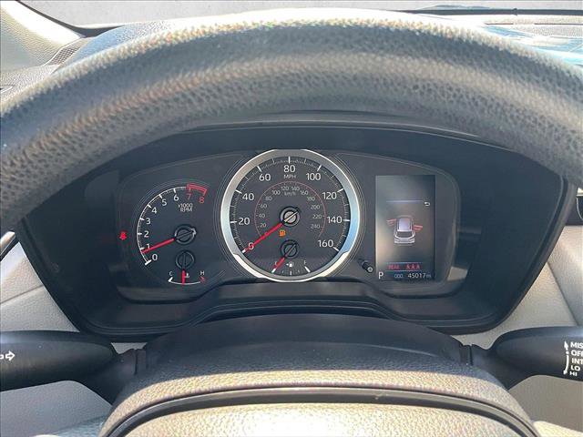 Used 2022 Toyota Corolla Cross L image 18