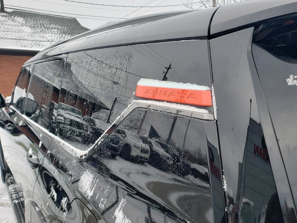 Certified 2025 Nissan Armada PRO-4X w/ Pro-4X Premium Package image 13