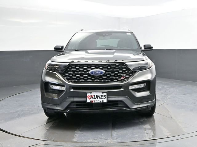 Used 2020 Ford Explorer ST image 2