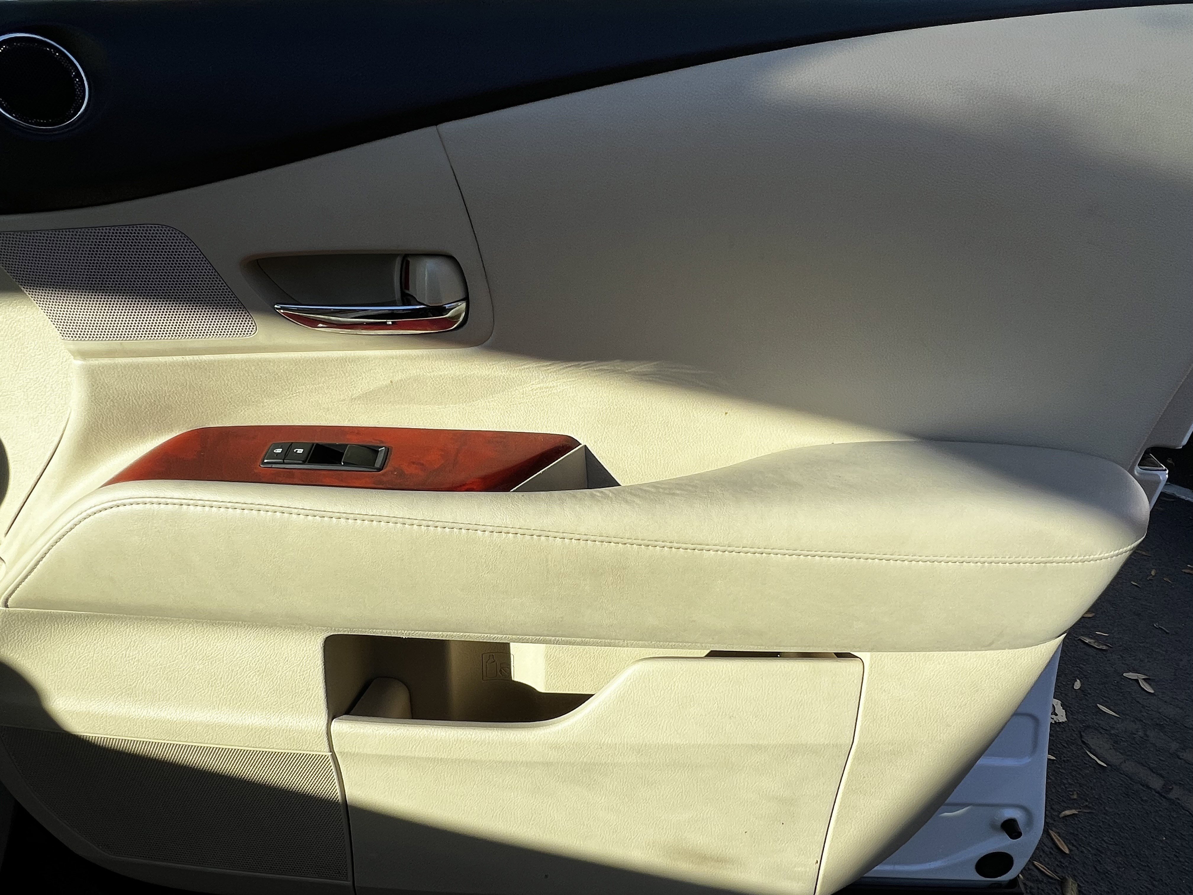 Used 2010 Lexus RX 350 image 43