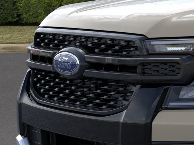 New 2025 Ford Ranger XLT w/ Trailer Tow Package RWD image 17