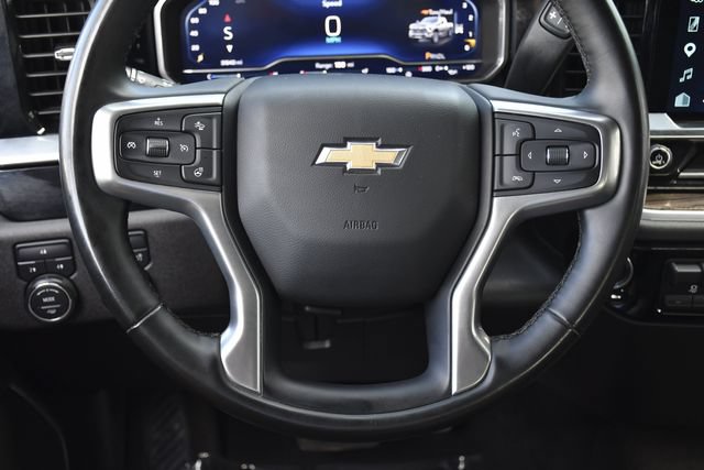 Used 2025 Chevrolet Silverado 2500 LT w/ Convenience Package AWD/4WD image 7