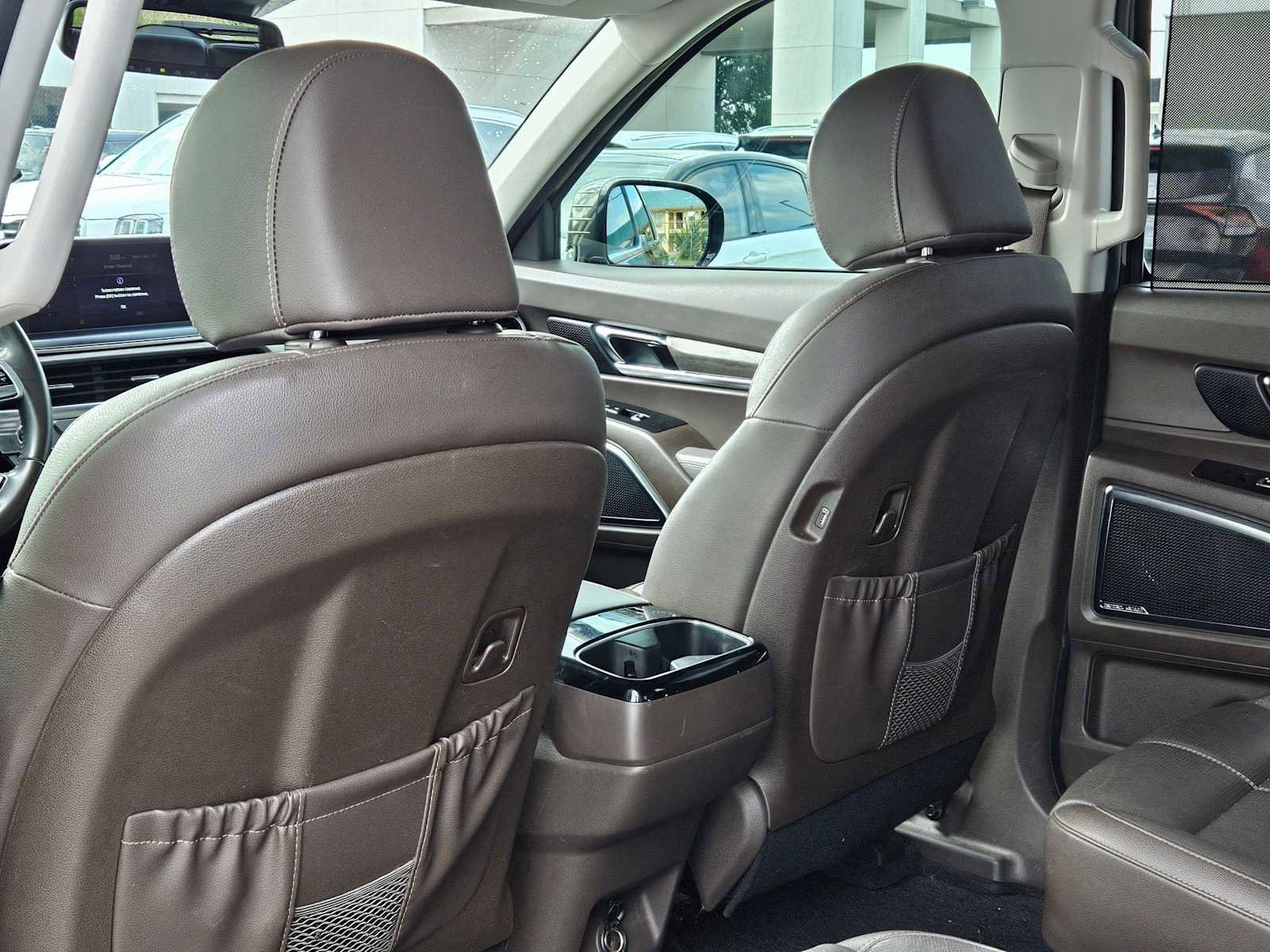 Used 2022 Kia Telluride SX w/ Towing Package image 15