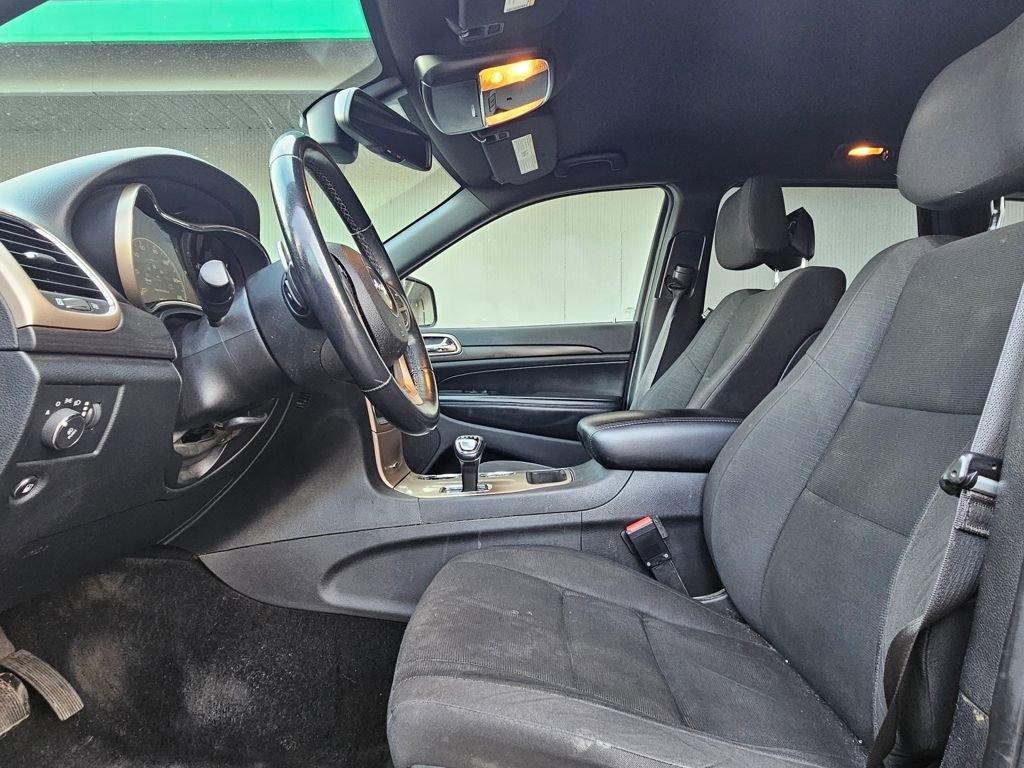 Used 2015 Jeep Grand Cherokee Laredo w/ Quick Order Package 23E image 8