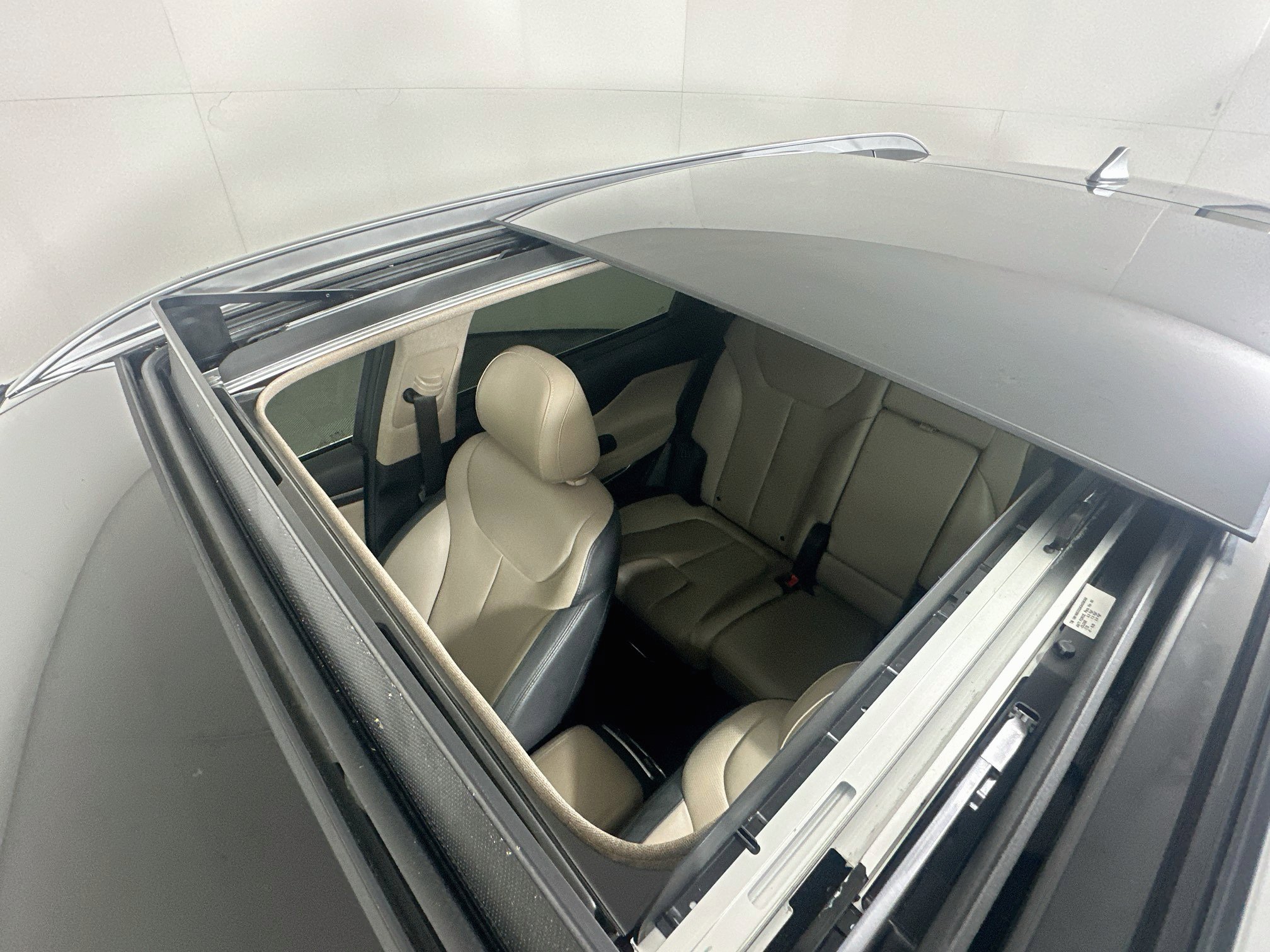 Used 2019 Hyundai Santa Fe Limited w/ Cargo Package FWD image 25