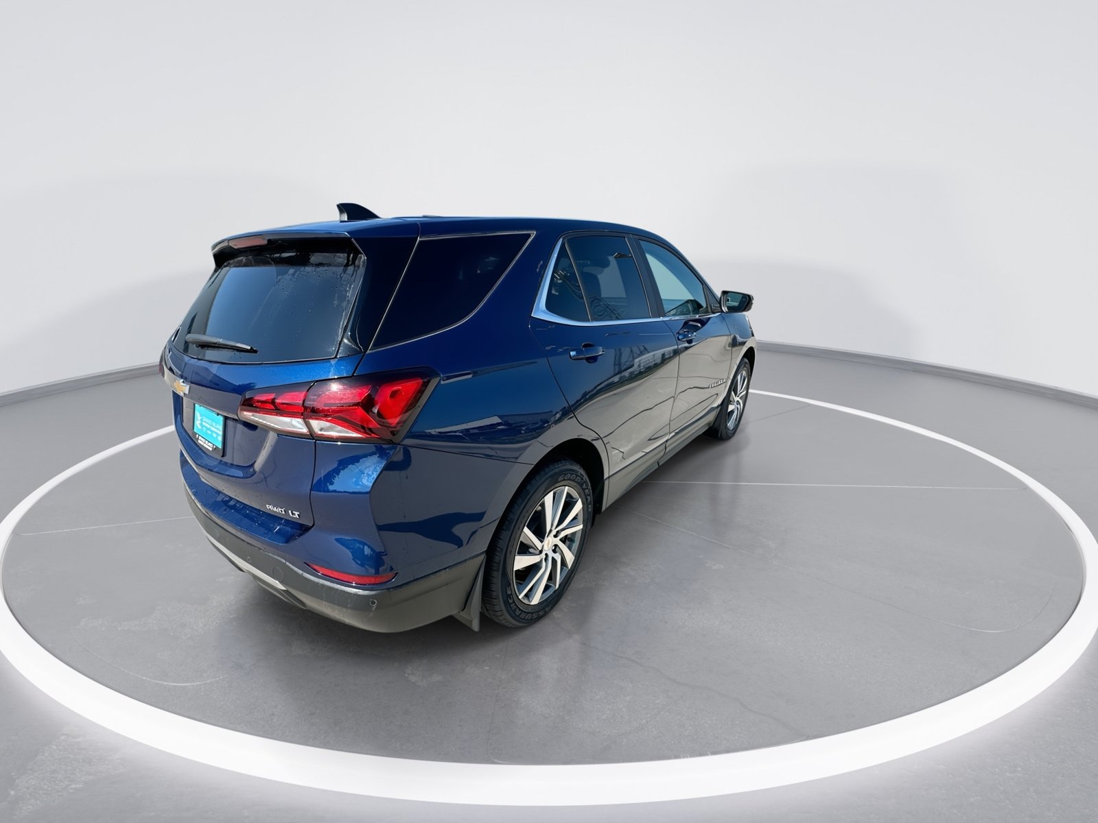Used 2022 Chevrolet Equinox LT AWD/4WD image 8