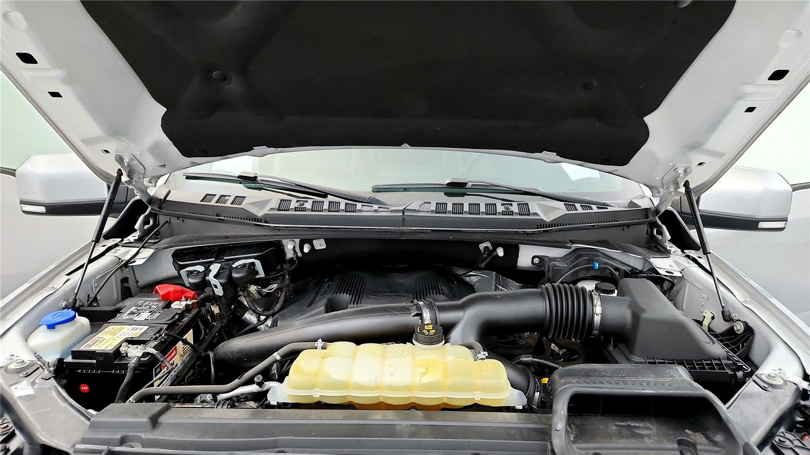 Used 2020 Ford F150 Lariat image 15