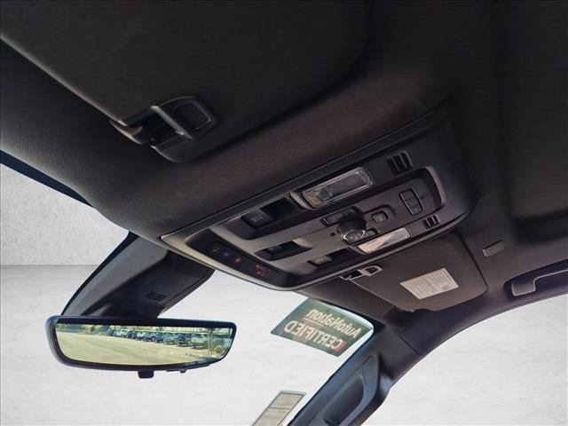 Used 2021 Chevrolet Tahoe Premier w/ Premium Package RWD image 22