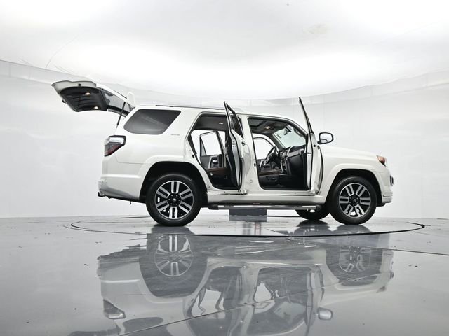 Used 2016 Toyota 4Runner SR5 image 48