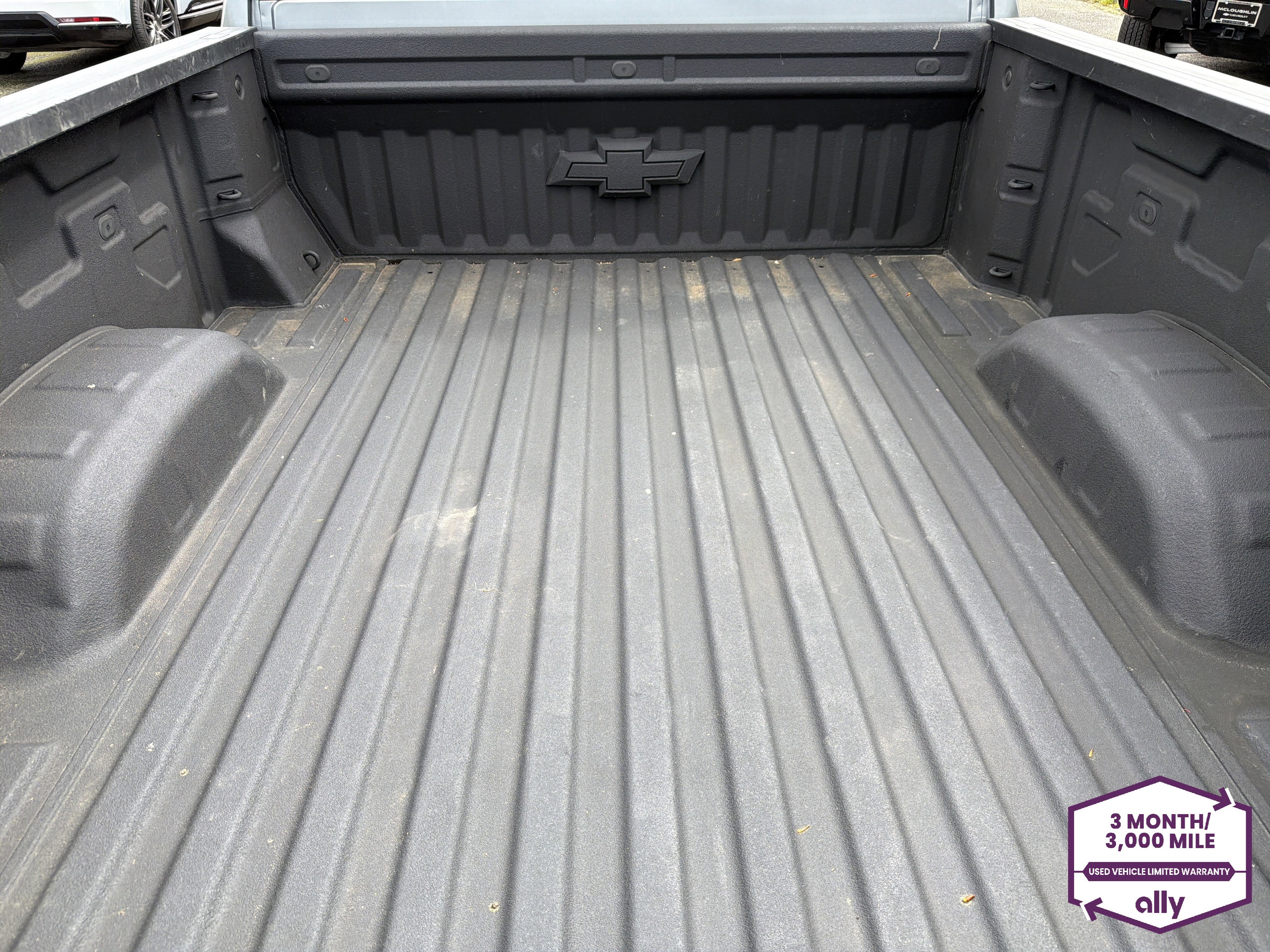 Used 2024 Chevrolet Silverado 2500 LT w/ Convenience Package image 5