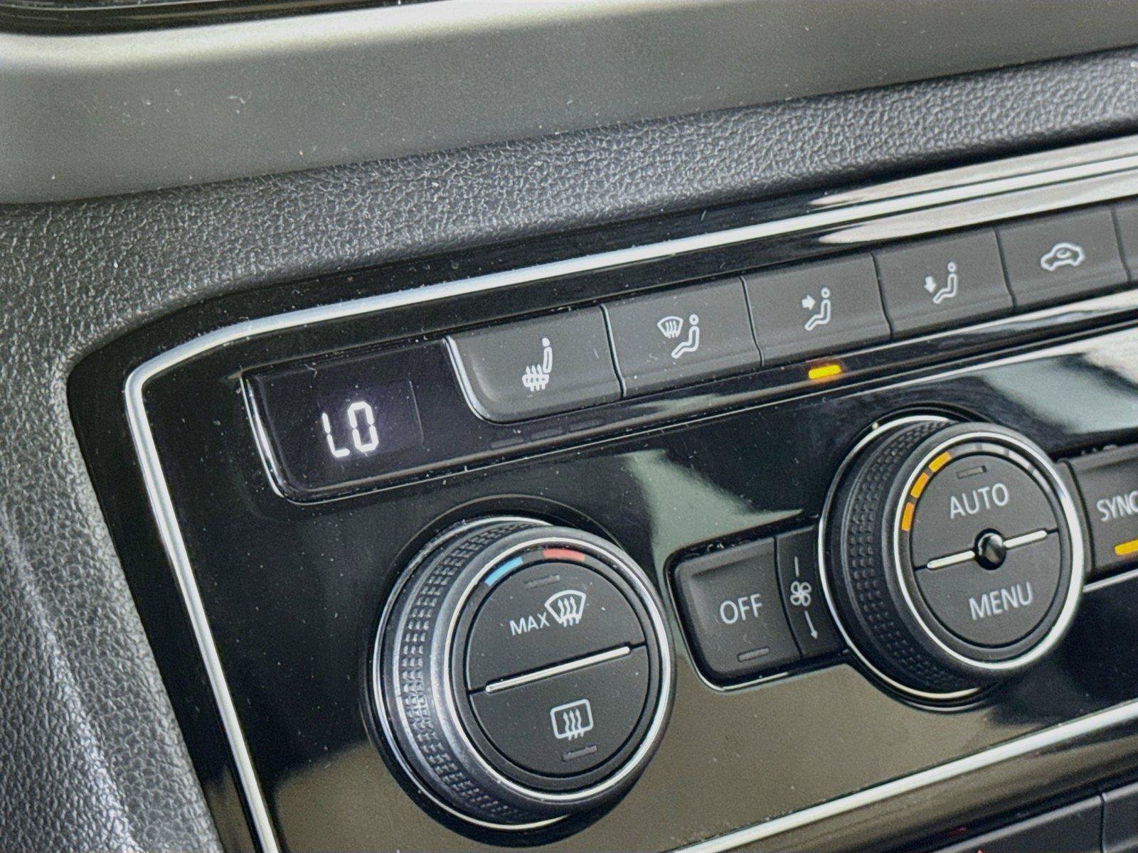 Certified 2023 Volkswagen Atlas Cross Sport SE FWD image 19