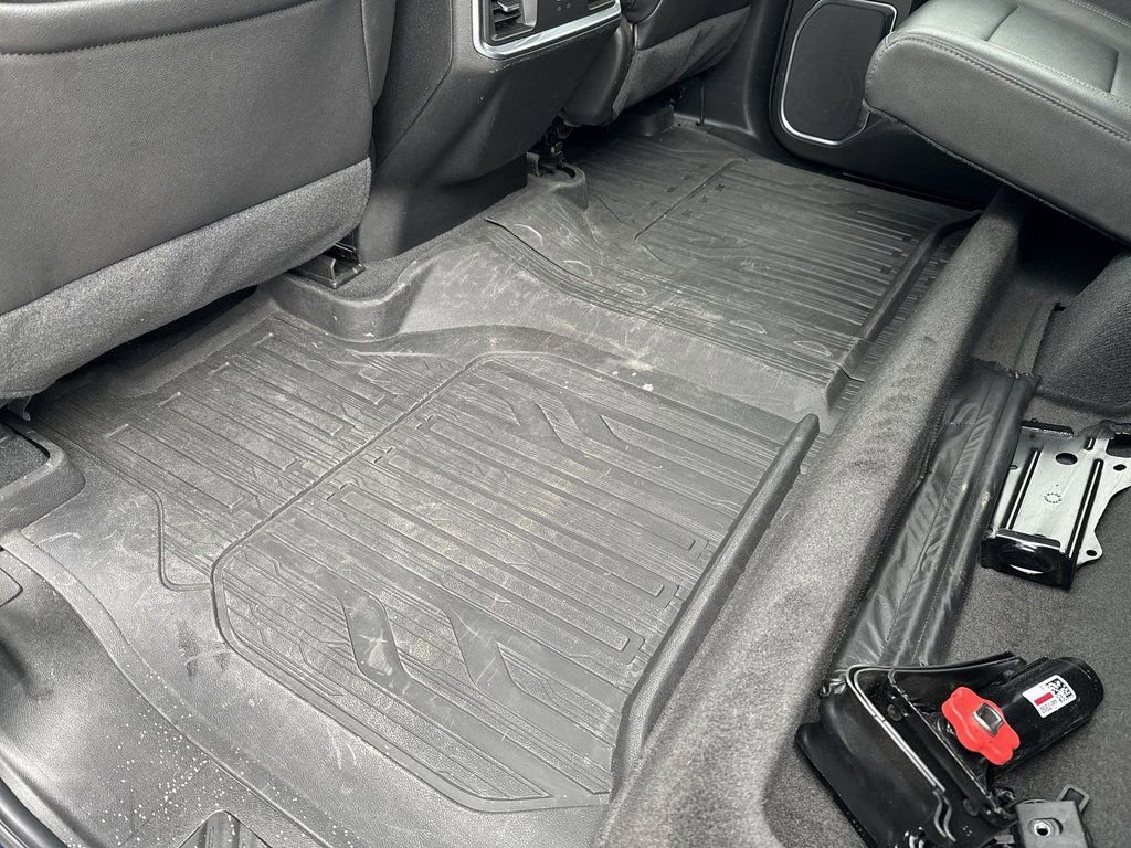 Used 2022 GMC Sierra 1500 SLT w/ SLT Premium Plus Package image 25