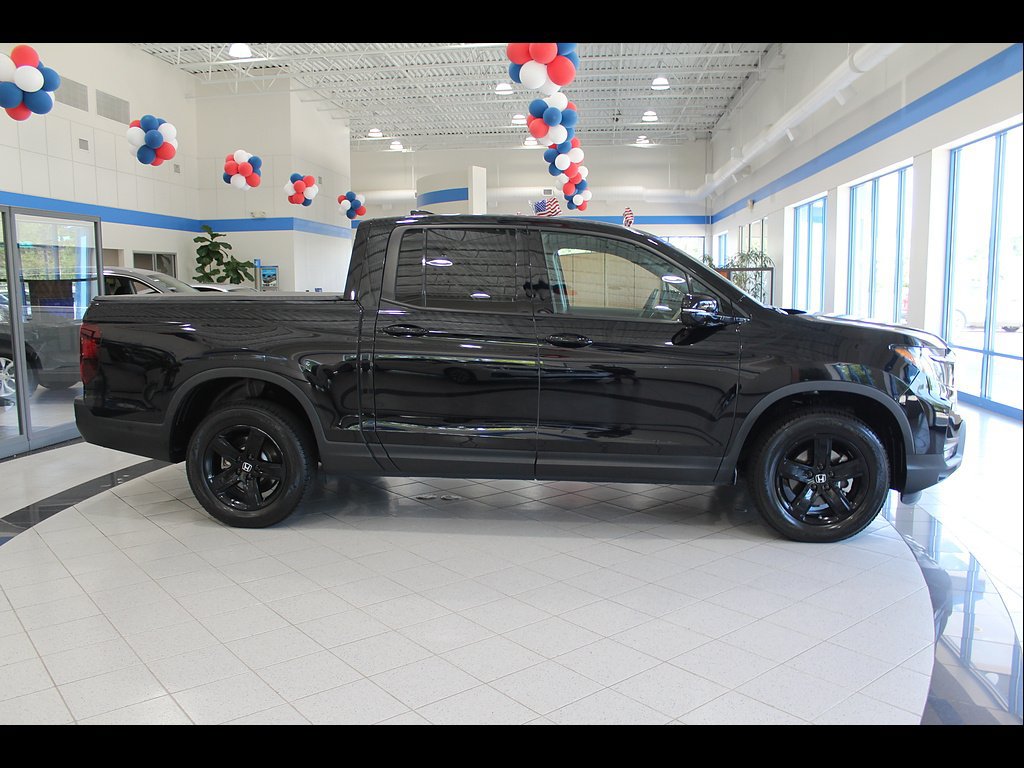 Used 2023 Honda Ridgeline Black Edition image 4