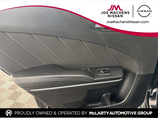 Used 2022 Dodge Charger SXT image 19