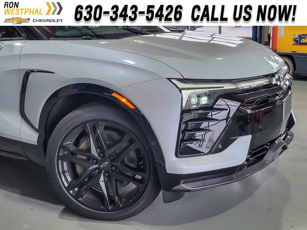 New 2026 Chevrolet Blazer EV SS image 2