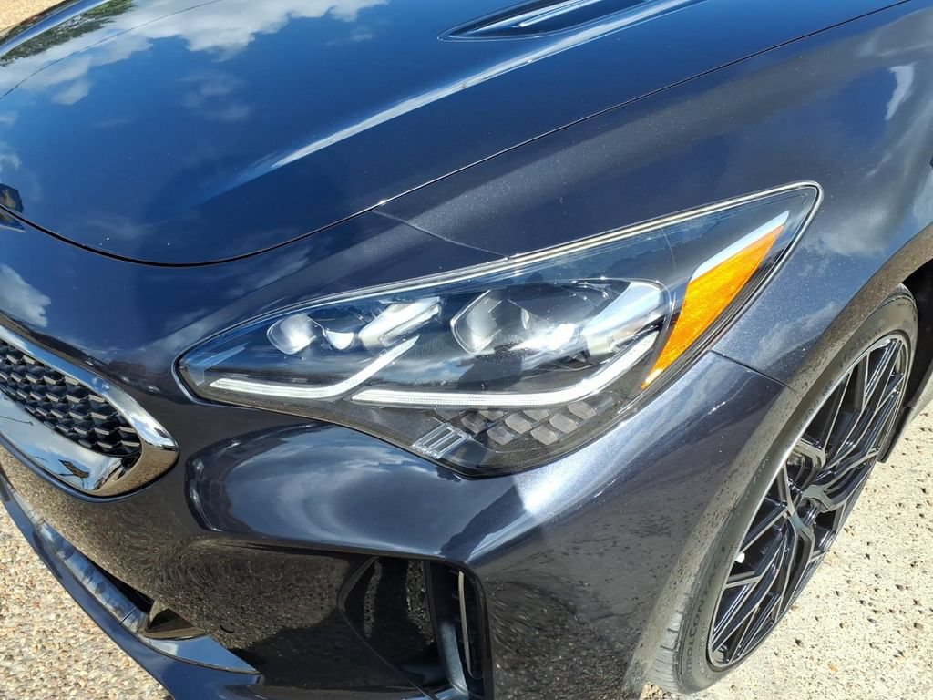 Used 2022 Kia Stinger GT2 w/ Red Interior Color Package AWD/4WD image 8