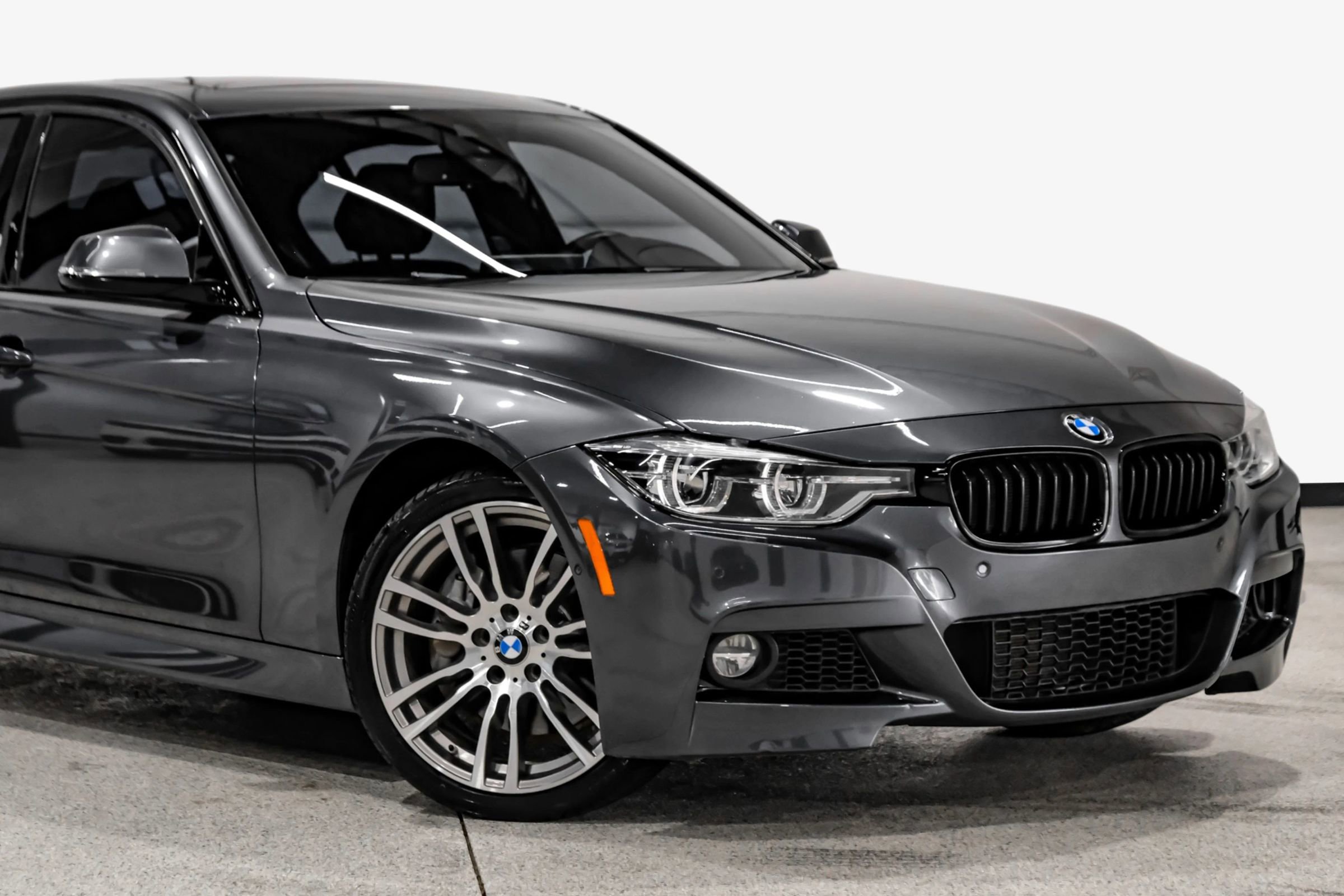 Used 2017 BMW 340i Sedan image 15