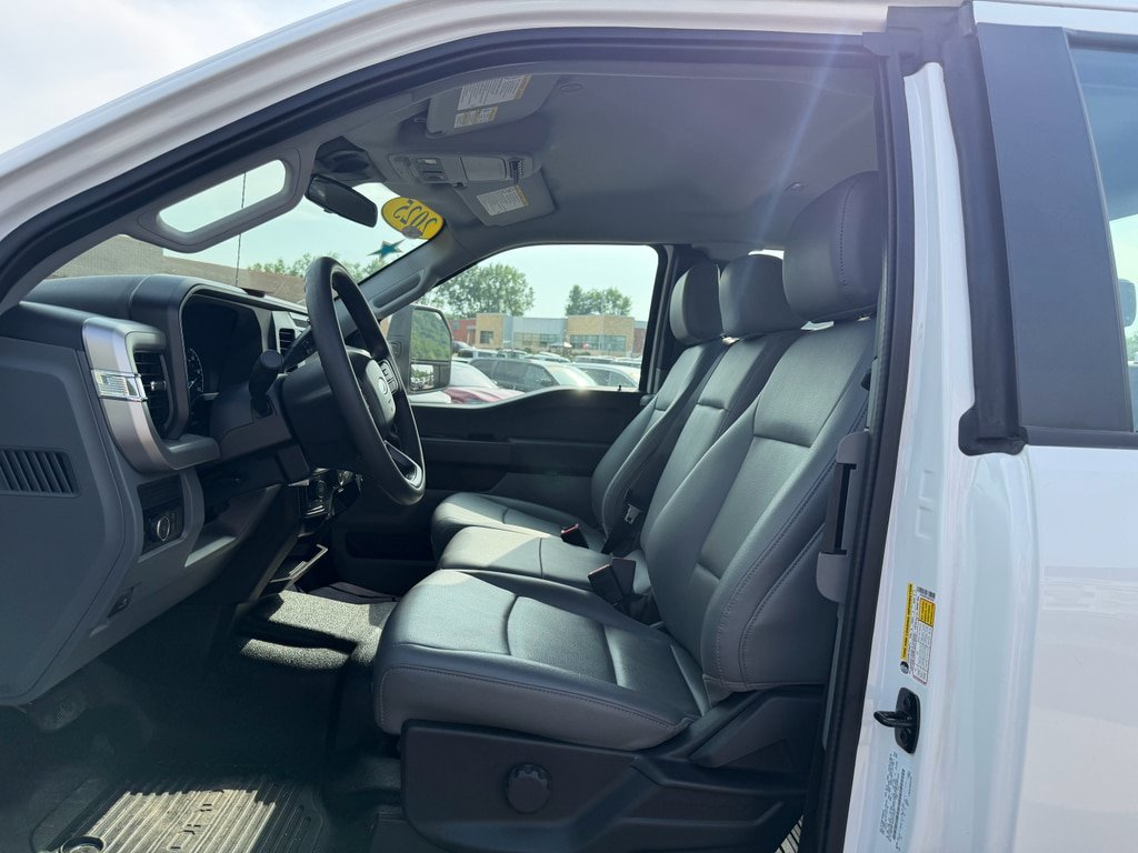 Used 2025 Ford F350 XL w/ XL Off-Road Package AWD/4WD image 8