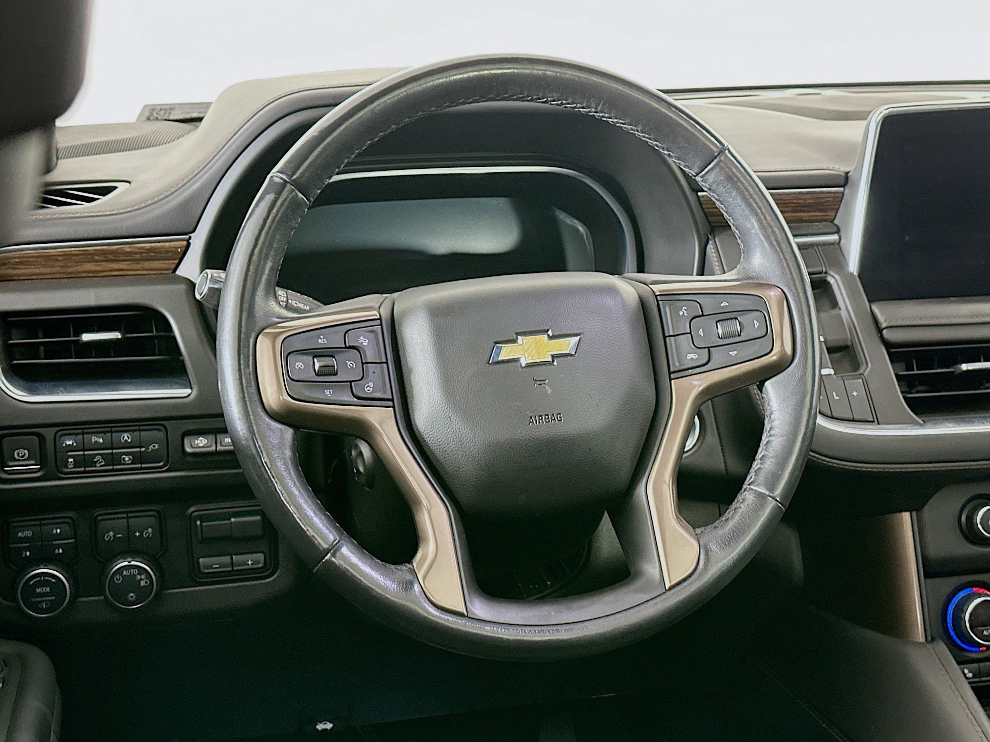 Used 2022 Chevrolet Tahoe High Country AWD/4WD image 18