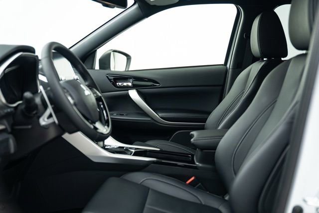 New 2025 Mitsubishi Eclipse Cross SEL image 11
