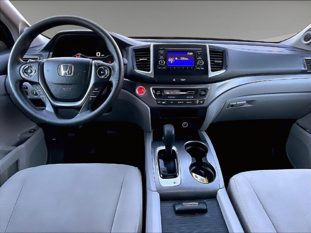 Used 2018 Honda Pilot LX image 22