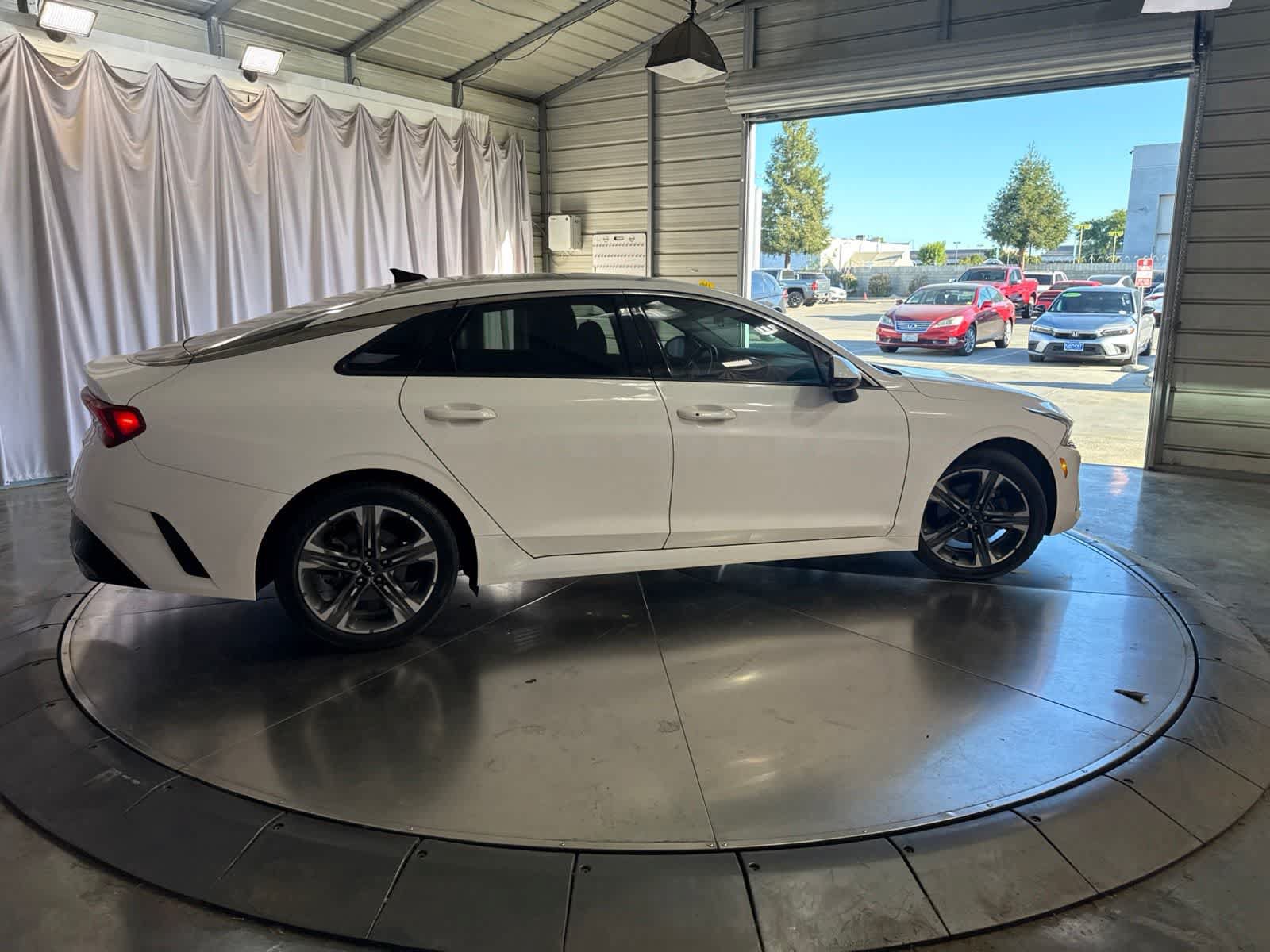 Used 2022 Kia K5 EX FWD image 4