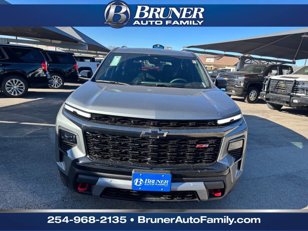 New 2026 Chevrolet Traverse Z71 w/ Driver Confidence Package image 2