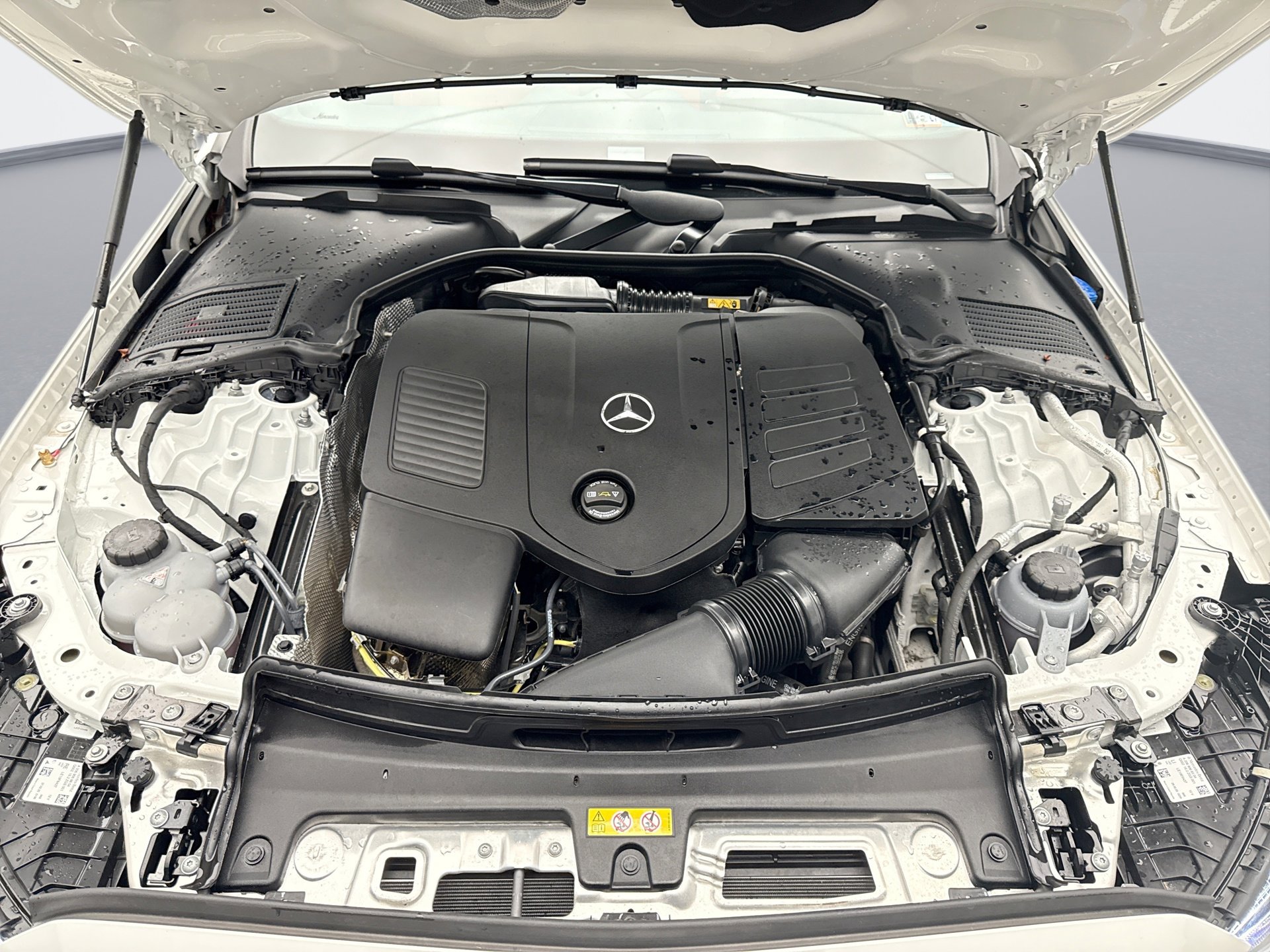 Used 2025 Mercedes-Benz C 300 4MATIC Sedan image 26