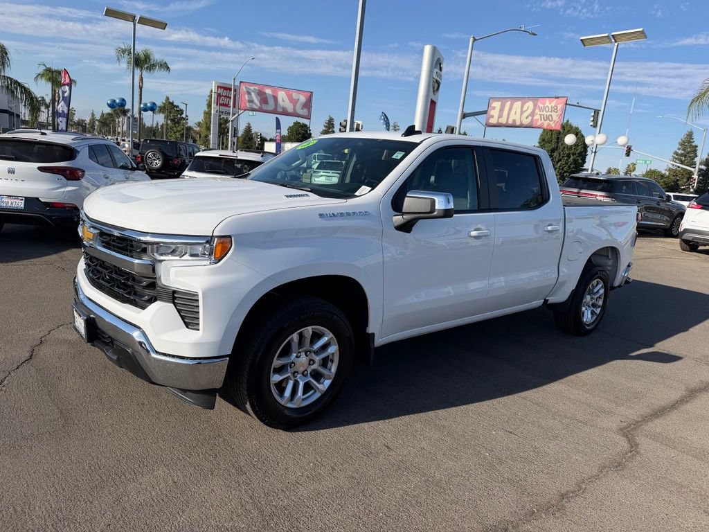 Used 2026 Chevrolet Silverado 1500 LT RWD image 3