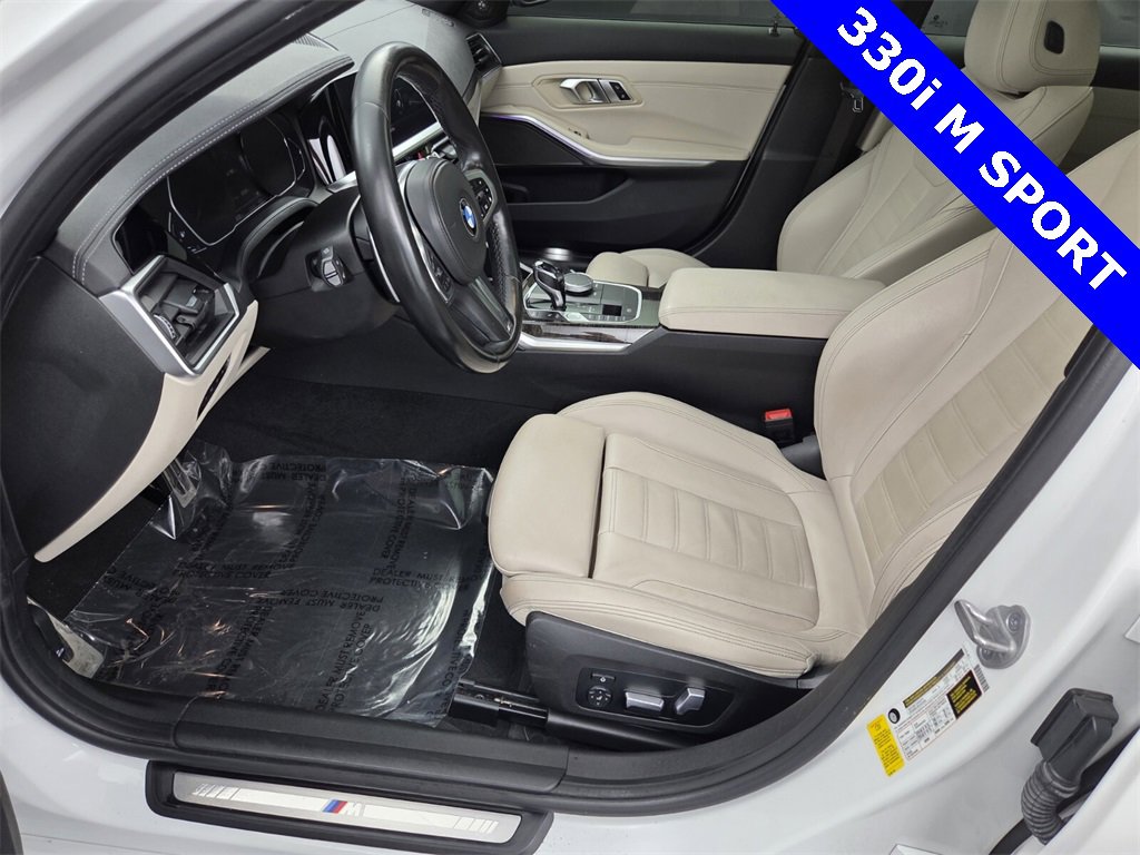 Used 2021 BMW 330i Sedan w/ M Sport Package image 27
