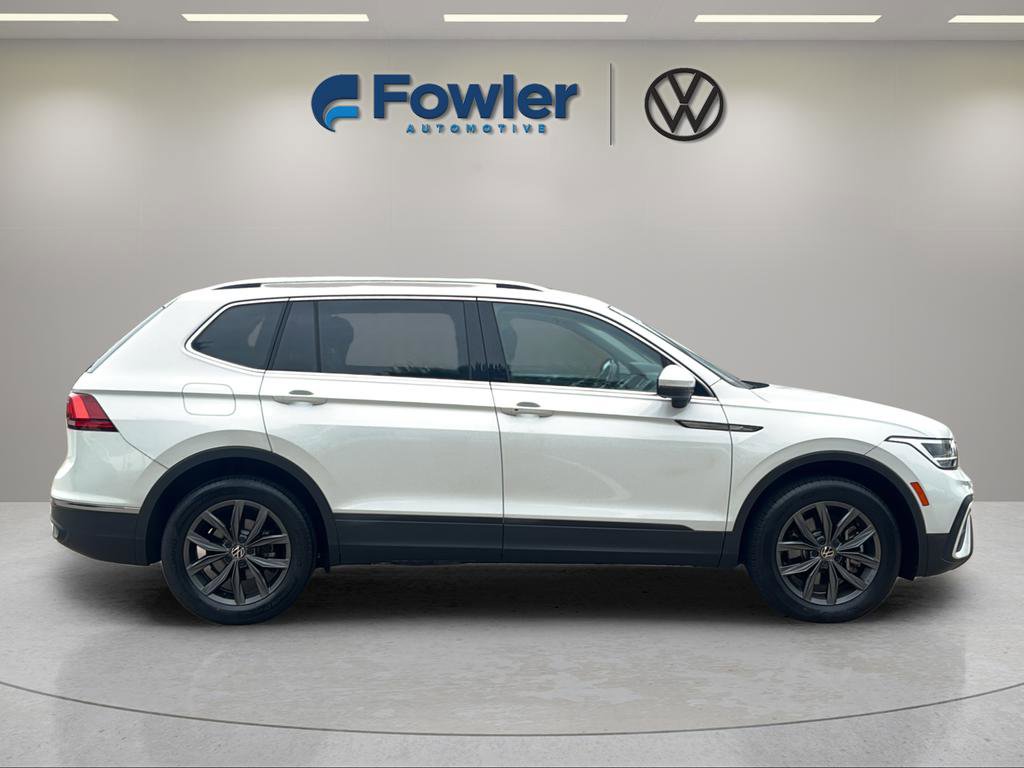 Used 2022 Volkswagen Tiguan SE FWD image 8