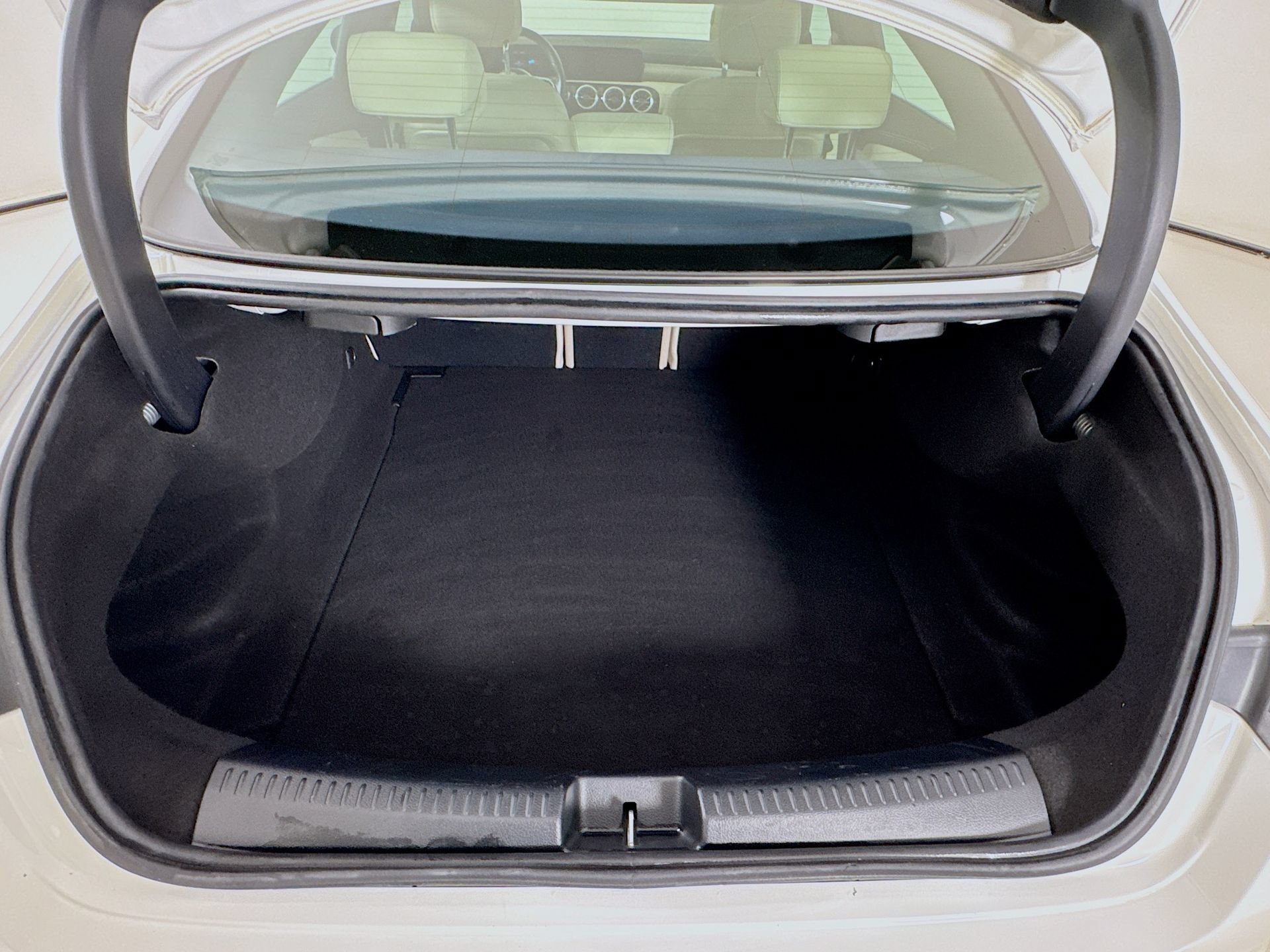 Certified 2022 Mercedes-Benz CLA 250 image 27