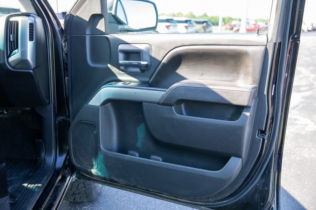 Used 2017 Chevrolet Silverado 1500 LT w/ True North Edition image 18