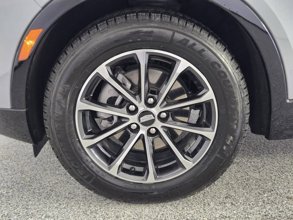 Used 2024 Cadillac XT4 Sport image 14