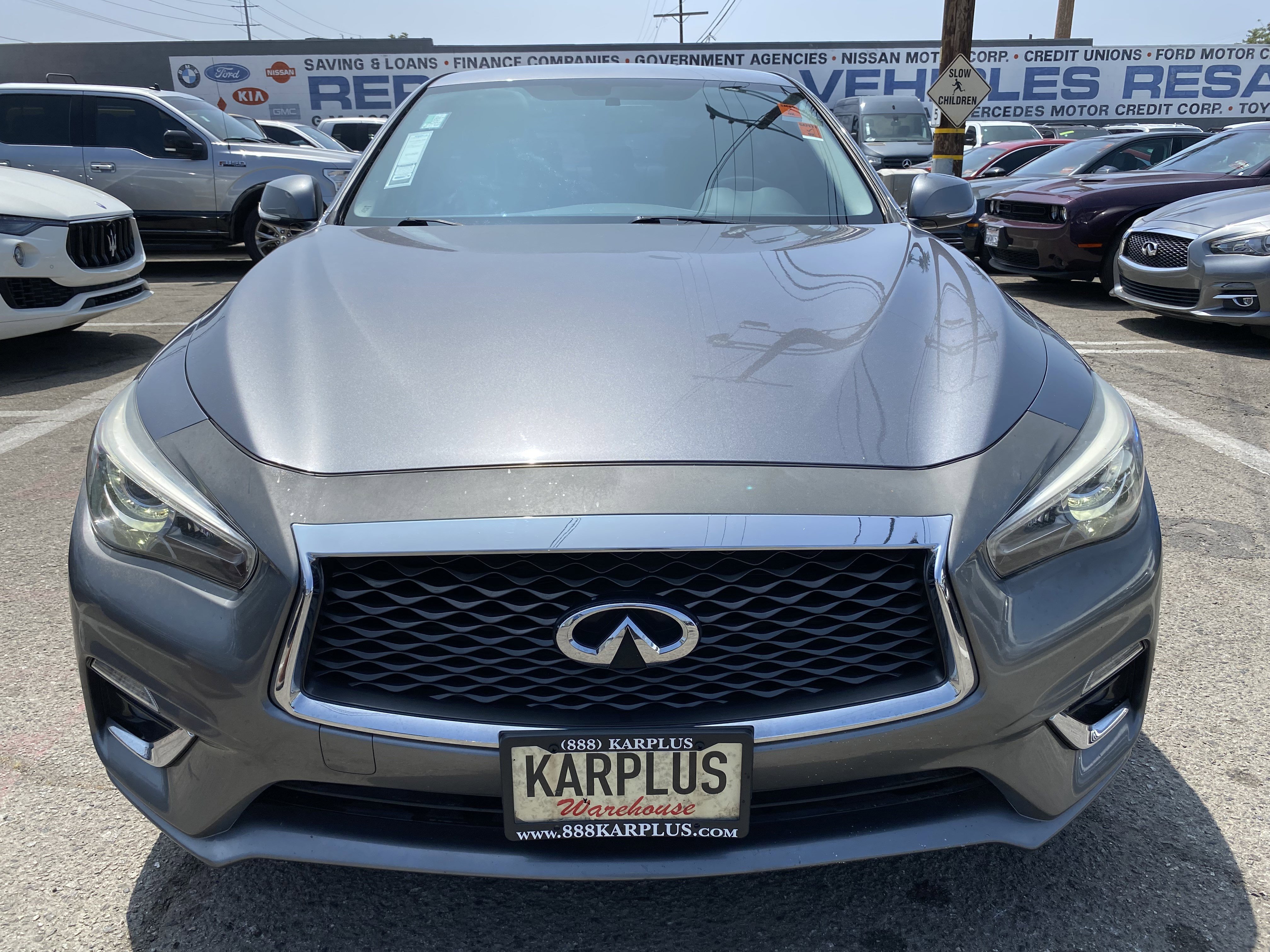 Used 2018 INFINITI Q50 Luxe w/ Cargo Package (L95) image 3