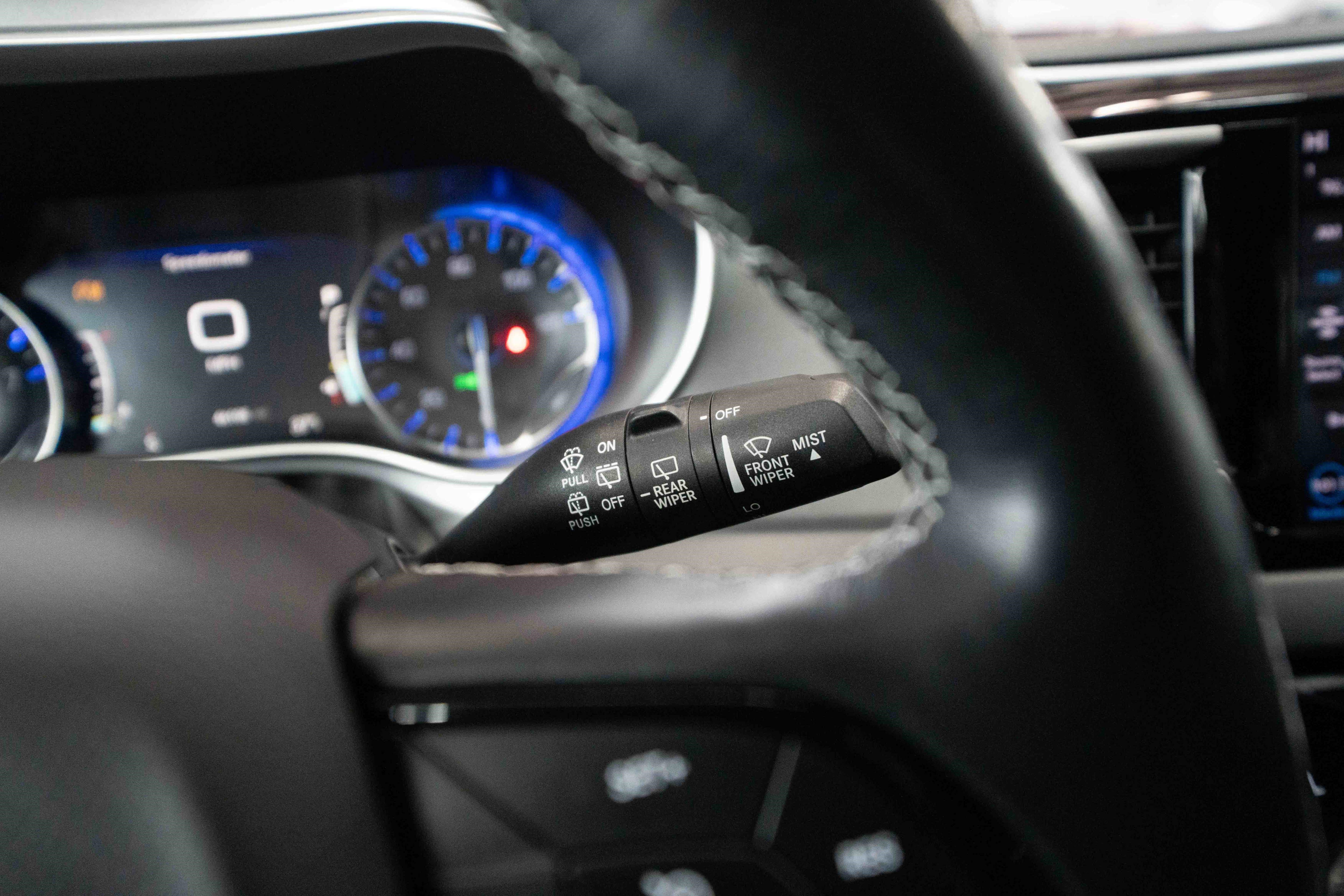 Used 2020 Chrysler Pacifica Touring-L Plus w/ Advanced Safetytec Group image 14