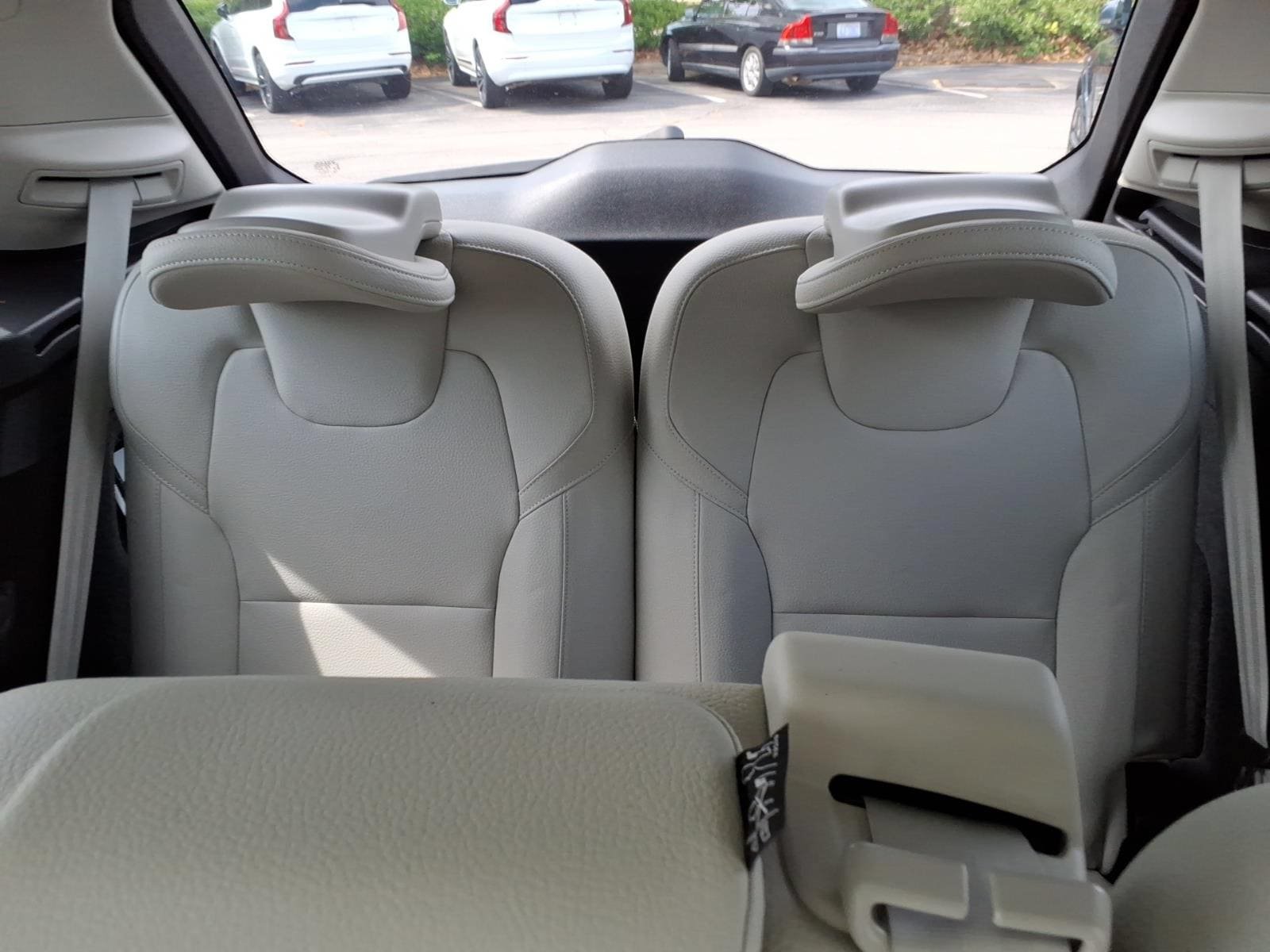 Certified 2024 Volvo XC90 B5 Plus AWD/4WD image 21