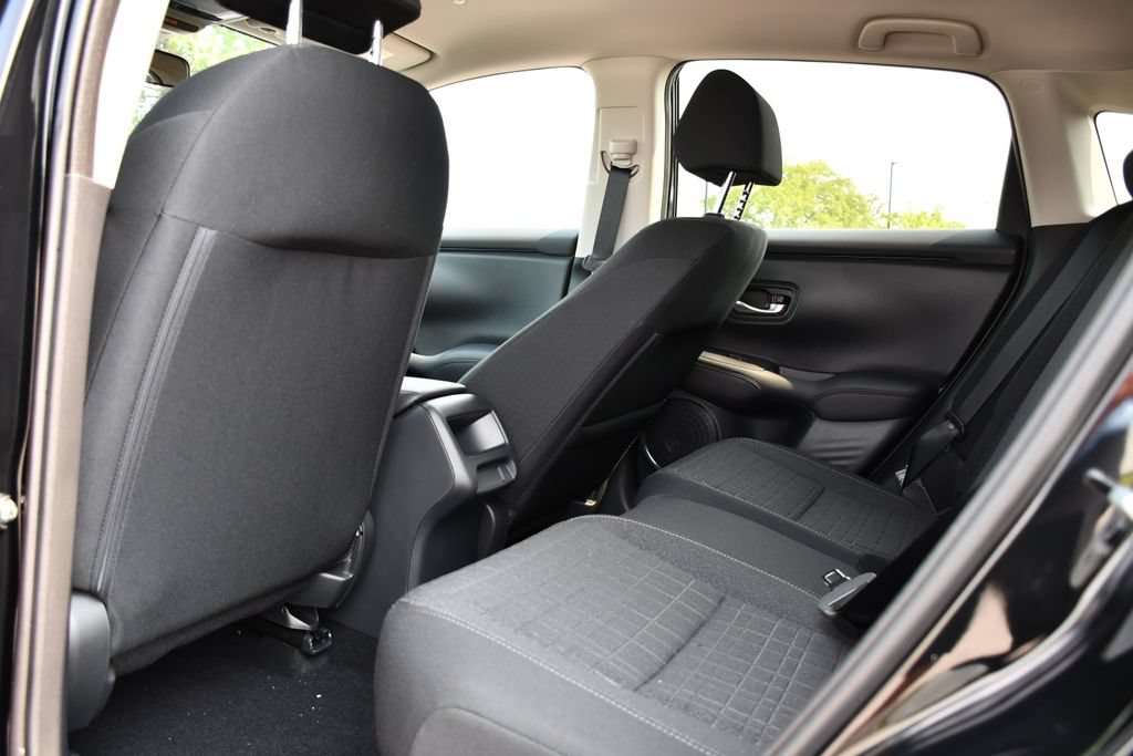 New 2027 Honda HR-V LX image 16