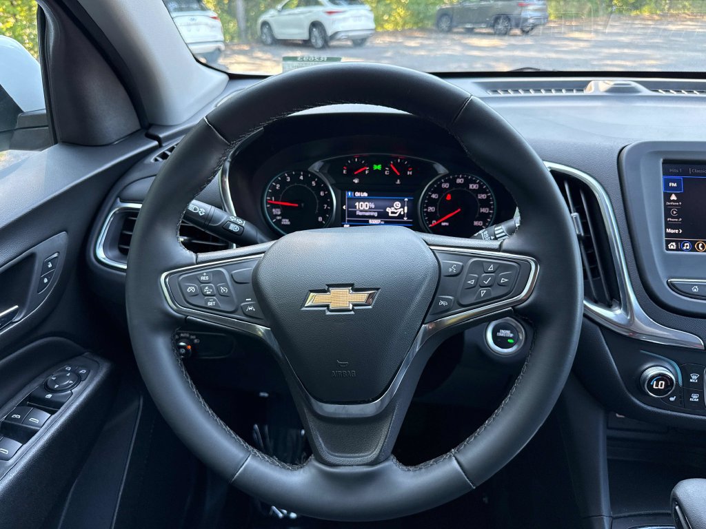 Used 2024 Chevrolet Equinox LT AWD/4WD image 17