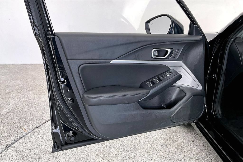 Certified 2025 Acura Integra FWD image 22