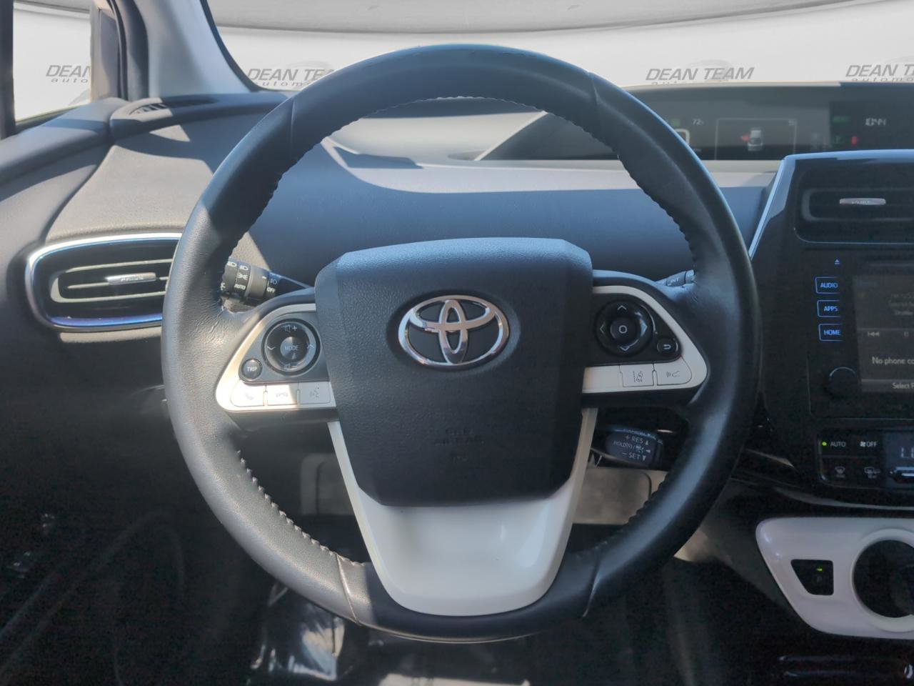 Used 2017 Toyota Prius Three Touring FWD image 17