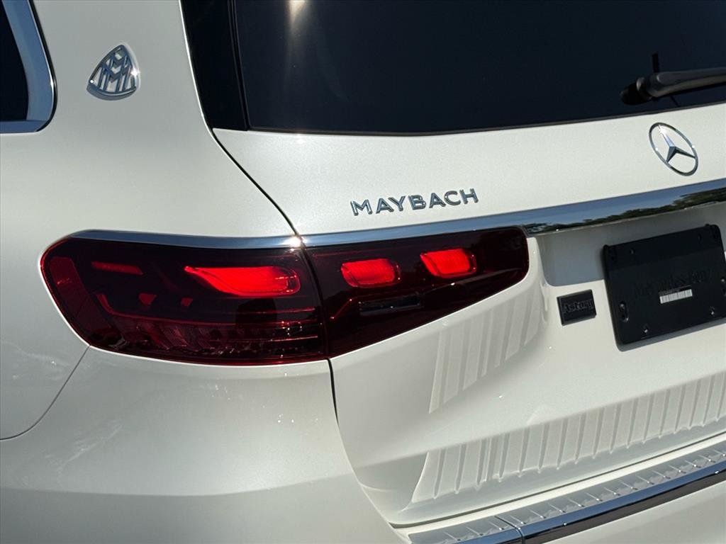 Certified 2024 Mercedes-Benz Maybach GLS 600 4MATIC image 11